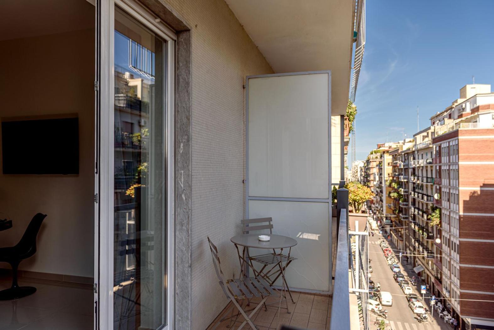 Centralflats 195 Private Apartments Бари Экстерьер фото