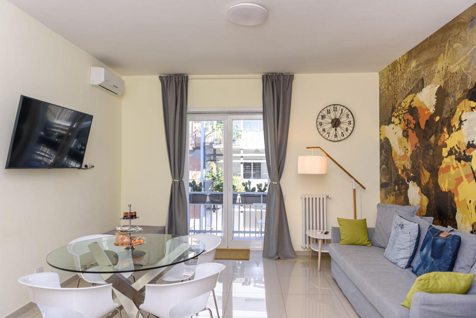 Centralflats 195 Private Apartments Бари Экстерьер фото
